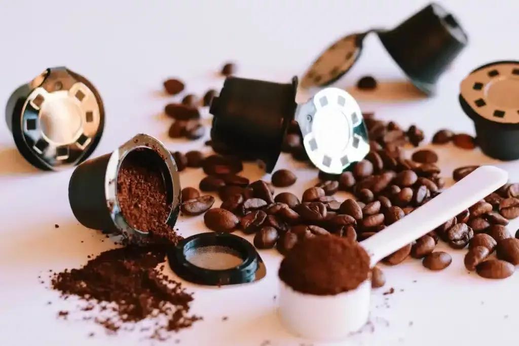 Gooi je gebruikte koffiecups niet weg — 4 slimme manieren om ze opnieuw te gebruiken in de keuken